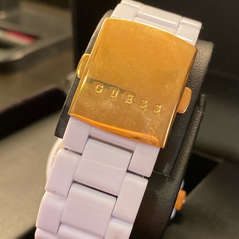 Guess Watch - Picture 4 of 4